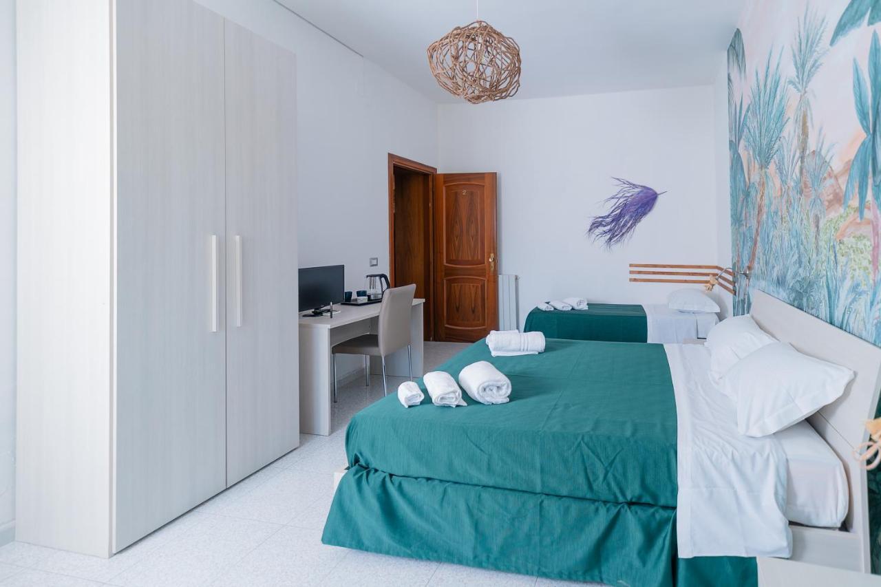 Anime Bed&Breakfast Szirakúza Kültér fotó